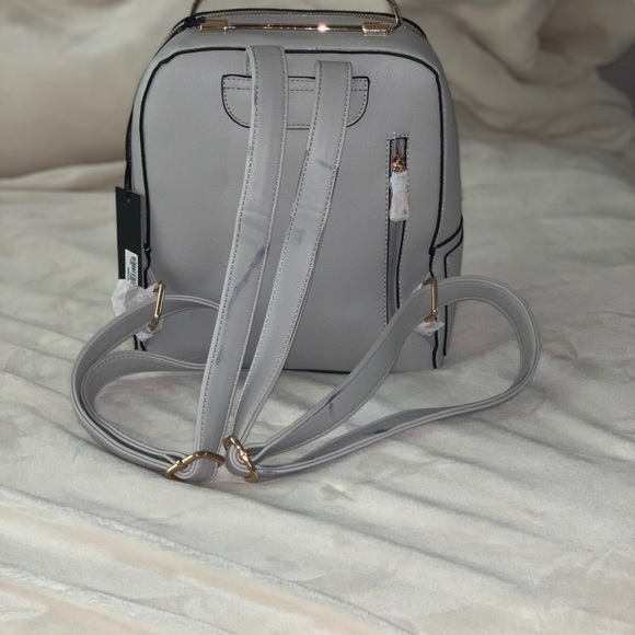 Grey Backpack - Picture 3 of 5